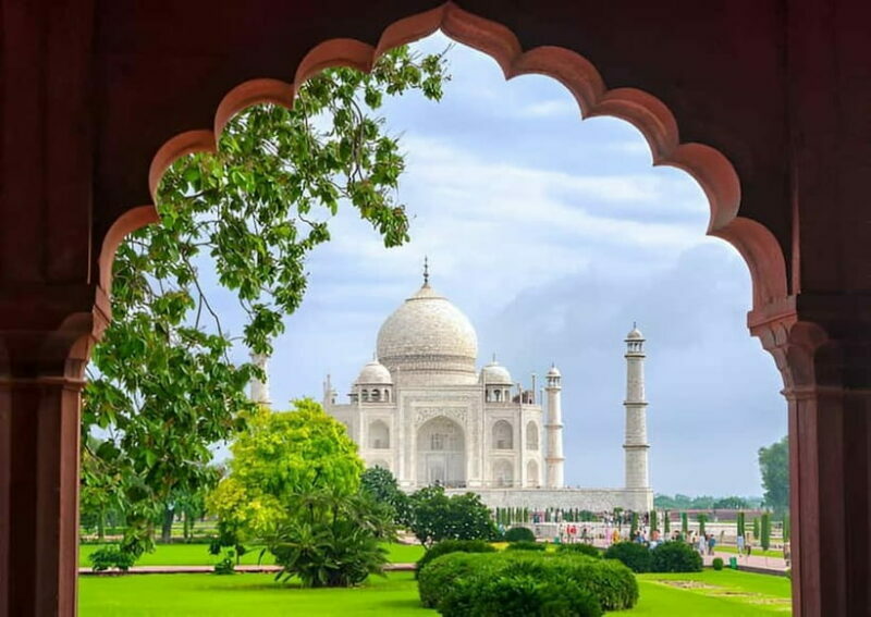 Agra: Taj Mahal Skip-the-Line & Guided Private 3 Hours Tour - The Sum Up