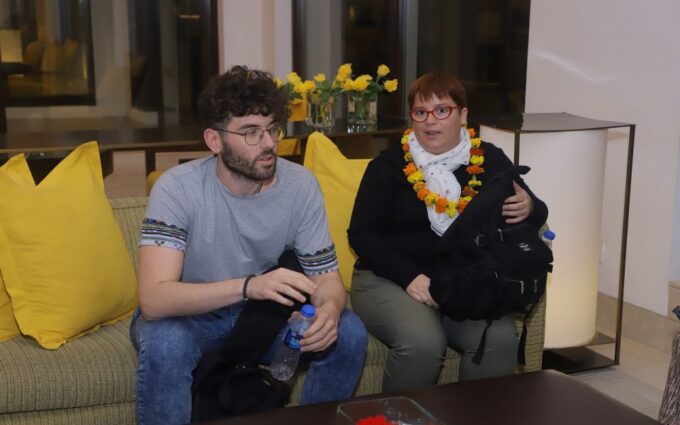 Agra: Taj Mahal Tour Guide for Couple - Accessibility and Cancellation