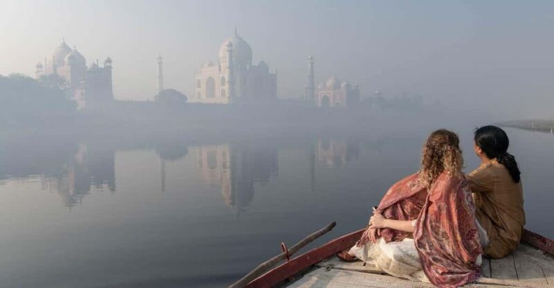Agra: Taj Mahal Tour With Vip Tickets & Female Guide. - Itinerary and Experience