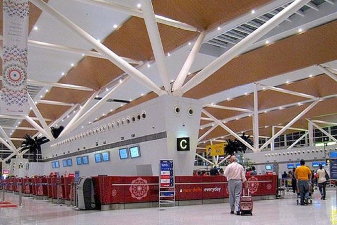 Agra to Delhi Airport or Hotel Drop - Confirmation and Accessibility
