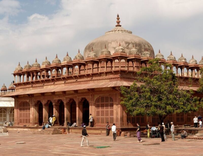 Agra to Jaipur Cab via Fatehpur Sikri & Abhaneri Stepwell - Highlights of the Itinerary