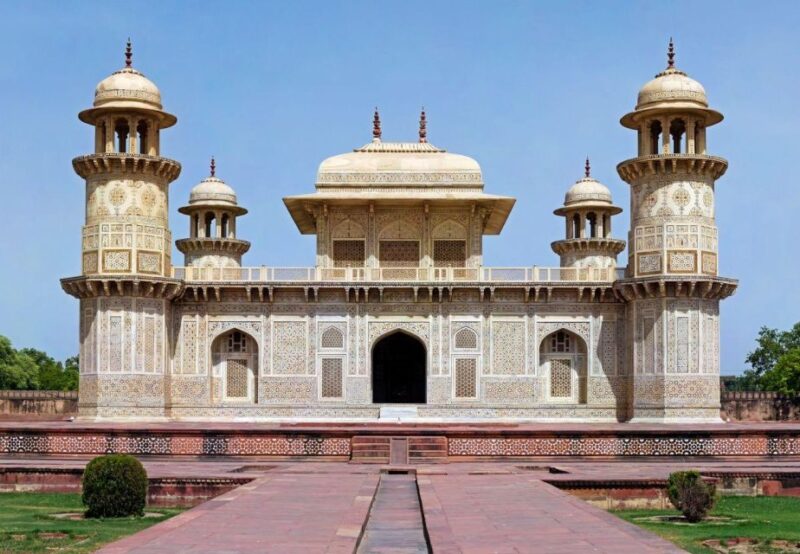 Agra: Tour Guide in Agra Full-Day - 8 Hours - Starting Location