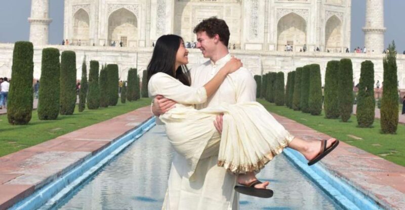 Agra:Taj Mahal Skip-The-Line Guided Tour With Free Breakfast - Key Points