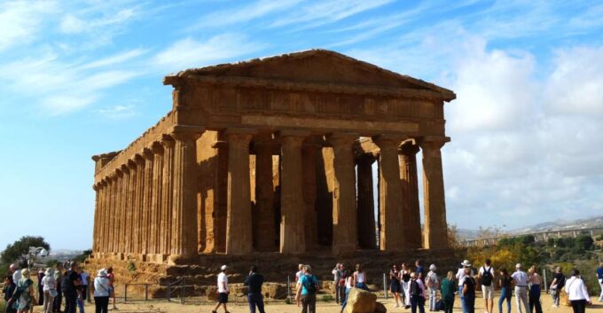 Agrigento: Walking Tour of Ancient Akragas With Local Guide - Frequently Asked Questions