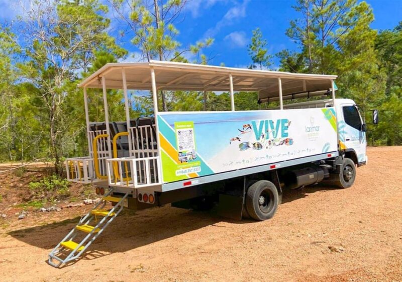 Águilas Bay, Barahona All Inclusive Experience - Transportation and Pickup Service
