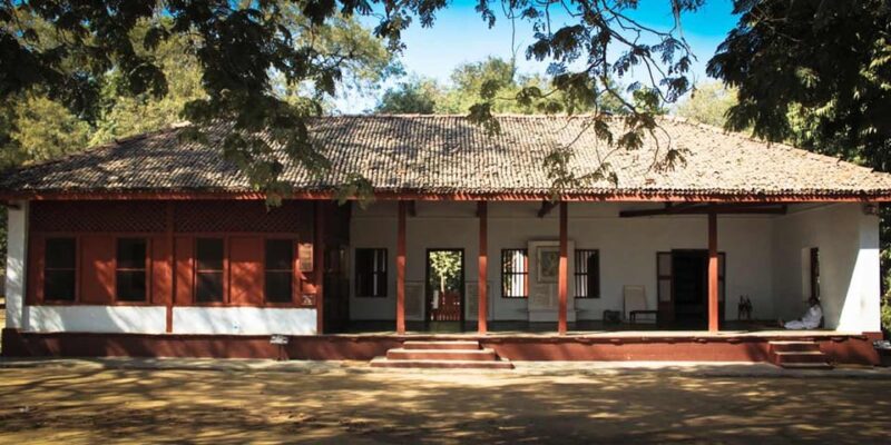 Ahmedabad Day Tour With Mahatma Gandhis Home - Gandhi Ashram