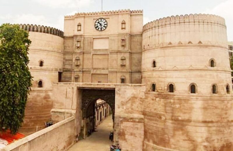 Ahmedabad: Private Car Hire With Driver for 4 Hours/40kms - Experience Highlights