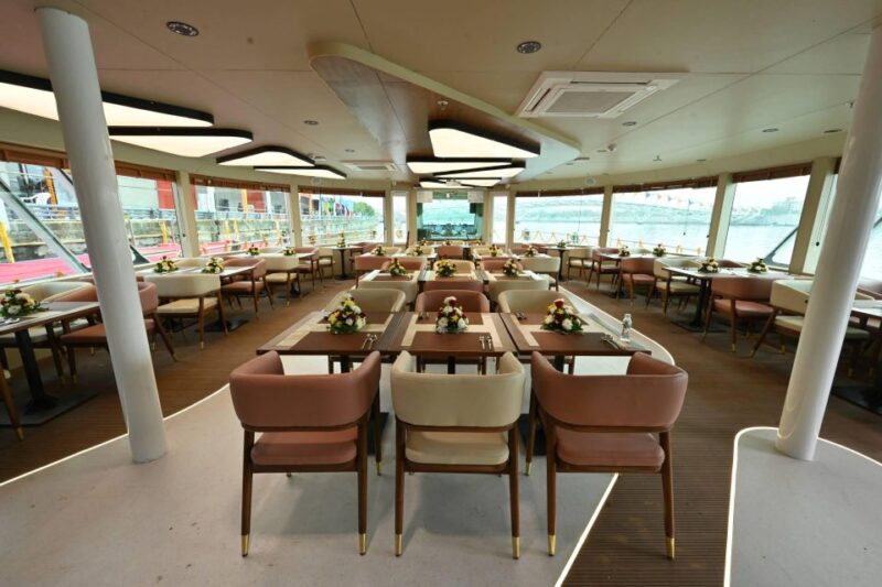 Ahmedabad: Sabarmati Riverfront Cruise With Dinner & Music - Cuisine and Entertainment