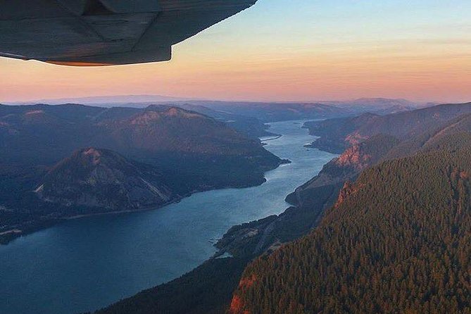 Air Tour of Mount Hood and Columbia River Gorge - Inclusions and Exclusions