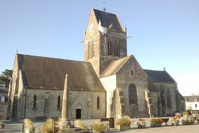 Airborne D-Day Experience - Full Day Group Tour From Bayeux - Brecourt Manor Significance
