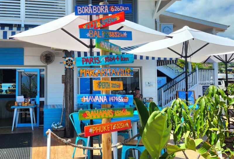 Airlie Beach 3 hr Sightseeing Explorer: Snaps & highlights - The Viewpoint and Beyond