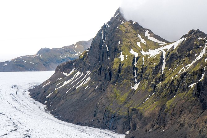 Airplane Flight Over Vatnajökull Volcanic Eruption Sites - Accessibility and Restrictions