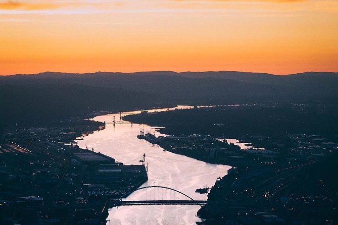 Airplane Flight Tour Over Portland, Oregon - Booking and Participant Information