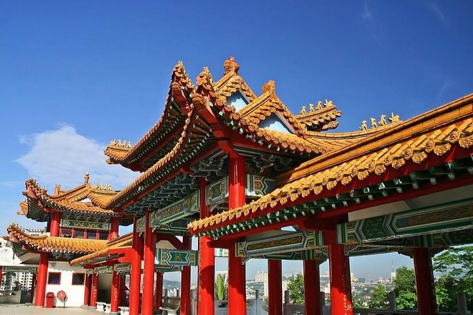 Airport Layover: Kuala Lumpur Full-Day Tour - Menara Kuala Lumpur Visit