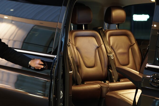 Airport Limousine Transfer: Stockholm City to Bromma Airport 1-7 Passengers - Pricing and Availability