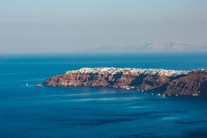 Airport, Port and Hotel Private Transfer in Santorini - Vehicle Amenities