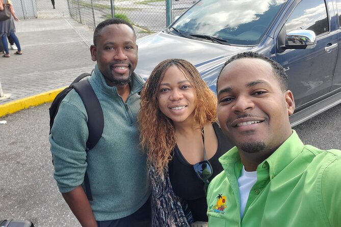 Airport Round Trip Transfer From Montego Bay to Grand Palladium - Pickup Information