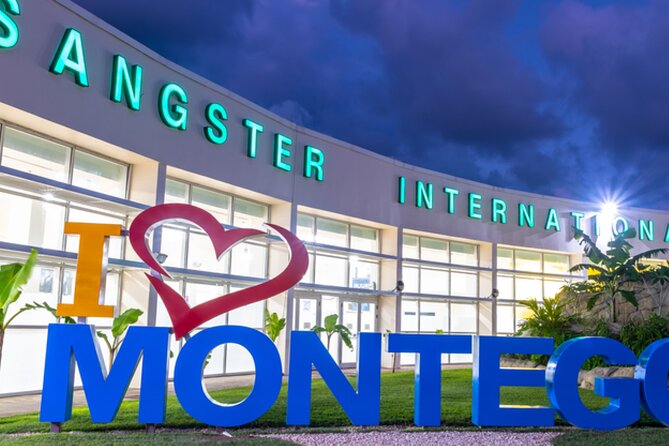 Airport Round-Trip Transfers To Negril From Sangster's International Airport - Tour Experience