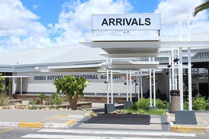 Airport Shuttle - Luggage Assistance
