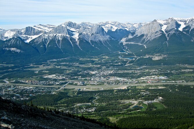 Airport Shuttle: Kootenay National Park <---> Calgary - Contact Information