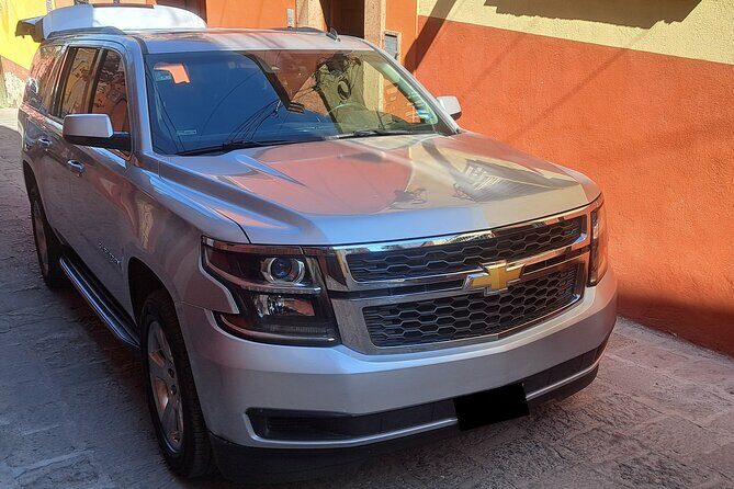 Airport Suburban SUV Transfer Round Trip - A Closer Look at the Experience