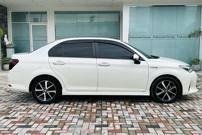 Airport Taxi Transfers From Colombo Airport to Hikkaduwa - Vehicle and Driver Preparation