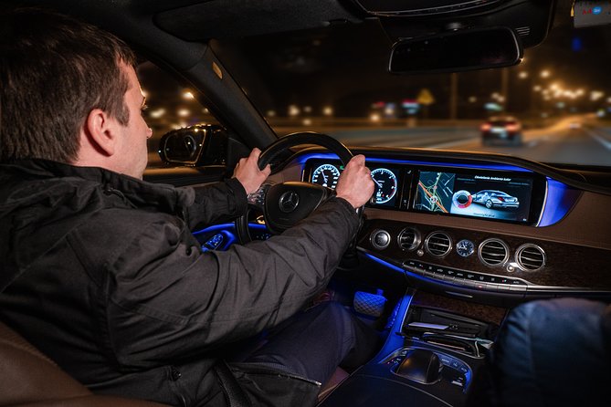 Airport to Cracow Transfer by Luxurious VIP Limo - Booking Process and Policies