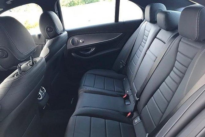 Airport to Lège-Cap-Ferret Transfer in Business Sedan - Booking and Cancellation Policy
