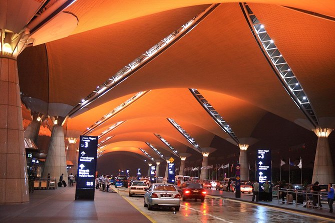 Airport Transfer - Pickup and Drop-off Options