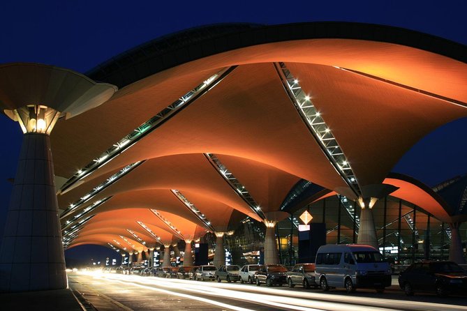 Airport Transfer - Transportation Features