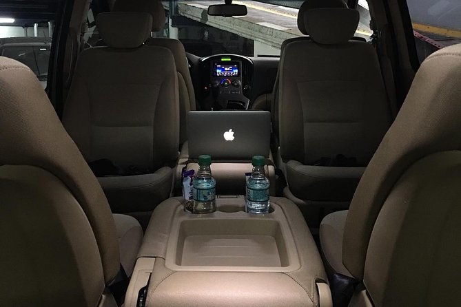 Airport Transfer - Pickup and Drop-off