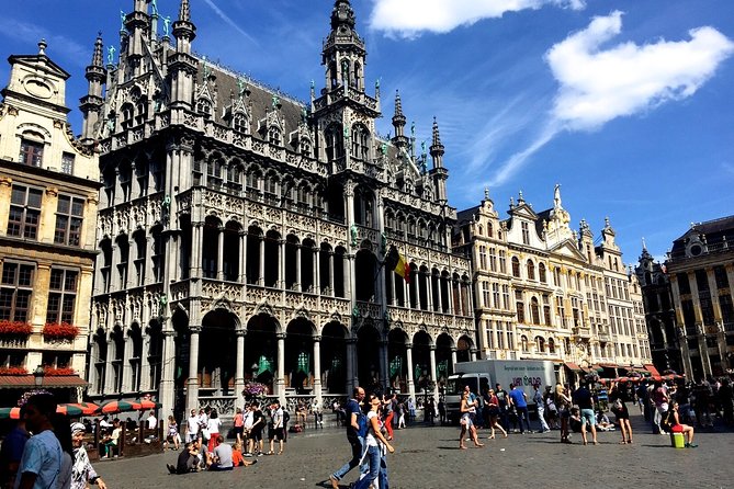 Airport Transfer: Airport BRU to Brussels by Business Car - Operational Details