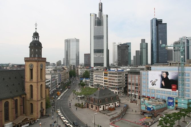 Airport Transfer: Airport FRA to Frankfurt by Luxury Van - Safety and Accessibility
