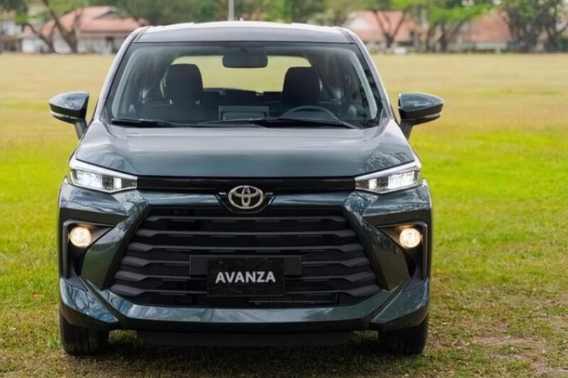 Airport Transfer Bali to Nusa Dua/Seminyak/Sanur/Benoa - Vehicle Capacity and Features
