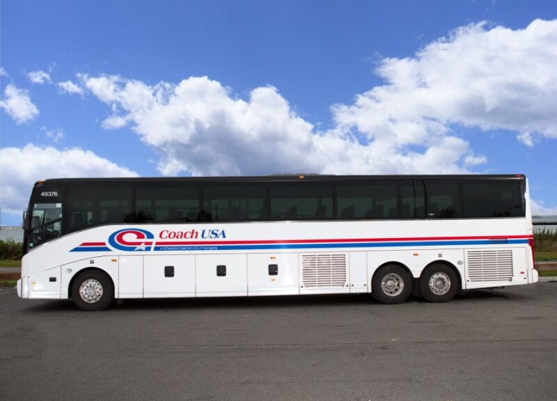 Airport Transfer Between Chicago OHARE and Milwaukee - Bus Amenities