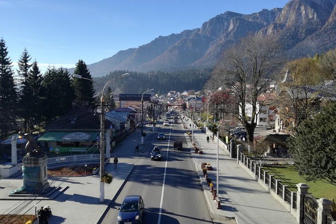 Airport Transfer Bucharest - Brasov, Brasov - Bucharest - Scenic Route Through the Carpathian Mountains