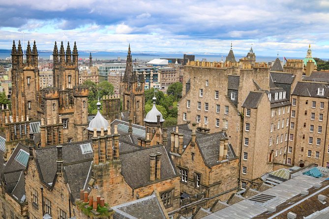 Airport Transfer: Edinburgh to Airport EDI by Business Car - Pricing and Availability