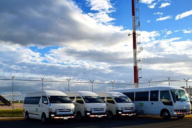 Airport Transfer From Liberia Airport to Andaz Papagayo Hyatt (Round Trip) - Overview of the Airport Transfer Service