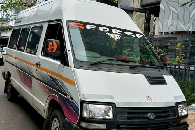 Airport Transfer in Kolkata - Luggage Assistance and Accessibility
