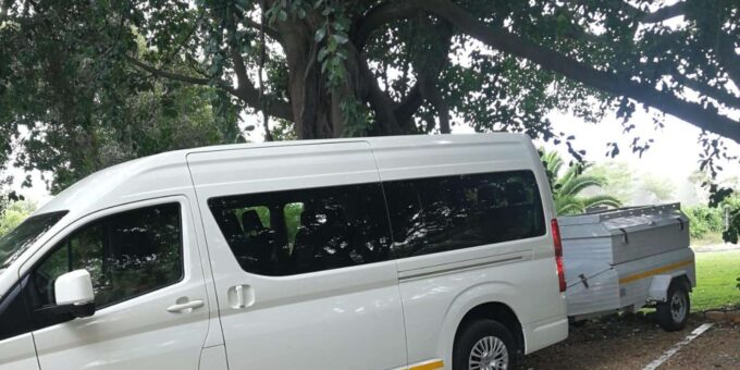 AIRPORT Transfer: Meet and Greet With a Nameboard - Affordable Airport Transfers