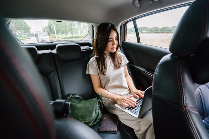 Airport Transfer Otopeni to Bucharest - Customer Feedback Highlights