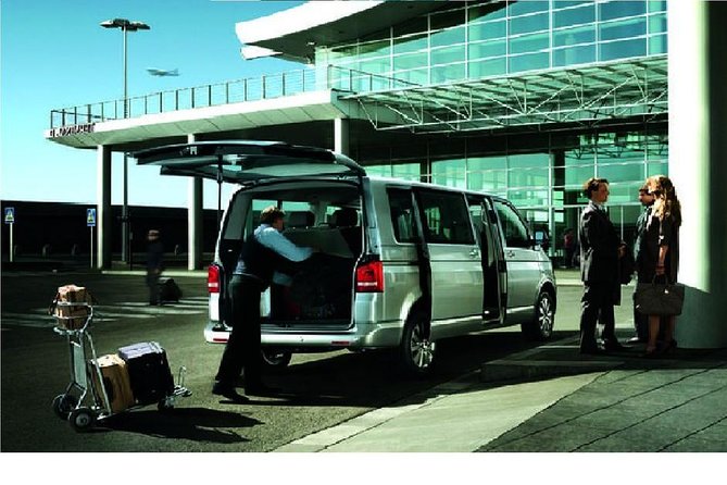 Airport Transfer Sarajevo - Bosnia - Included Features