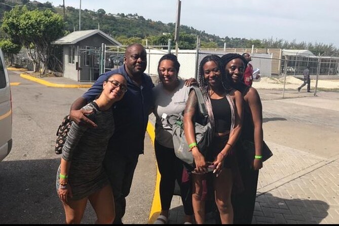 Airport Transfer to Ocho Rios Hotels (Round-Trip) - Transportation Details