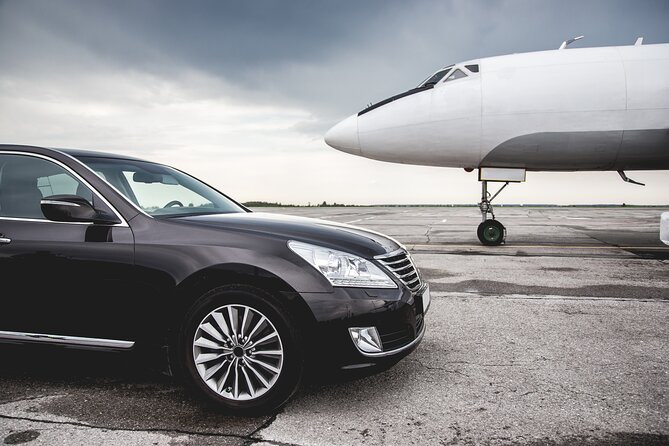 Airport Transfer to or From Silver Spring, MD and Dulles Airport - Included Amenities