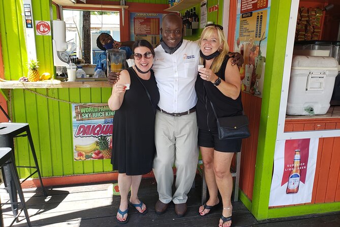 Airport Transportation in The Bahamas - About Your Stay