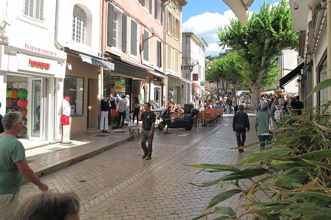 Aix En Provence & Cassis Tour - Frequently Asked Questions