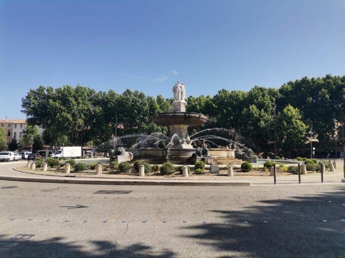 Aix En Provence: Discovery of Prestigeous Wineries and Art - Château La Gaude: Spa, Wellness, and Peaceful Surroundings