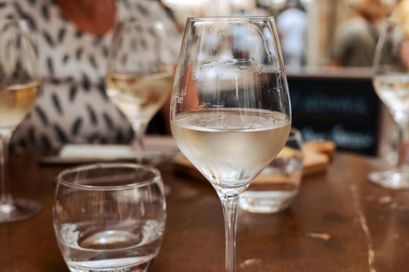 Aix En Provence Food & City Tour Half Day Tour - Key Points