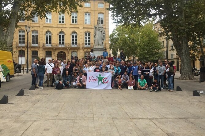 Aix-En-Provence Private Guided Tour - Engaging With Tour Guide