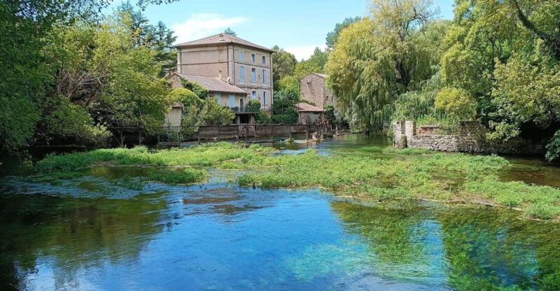 Aix-en-Provence: Provençal Market & Villages Guided Day Trip - Just The Basics